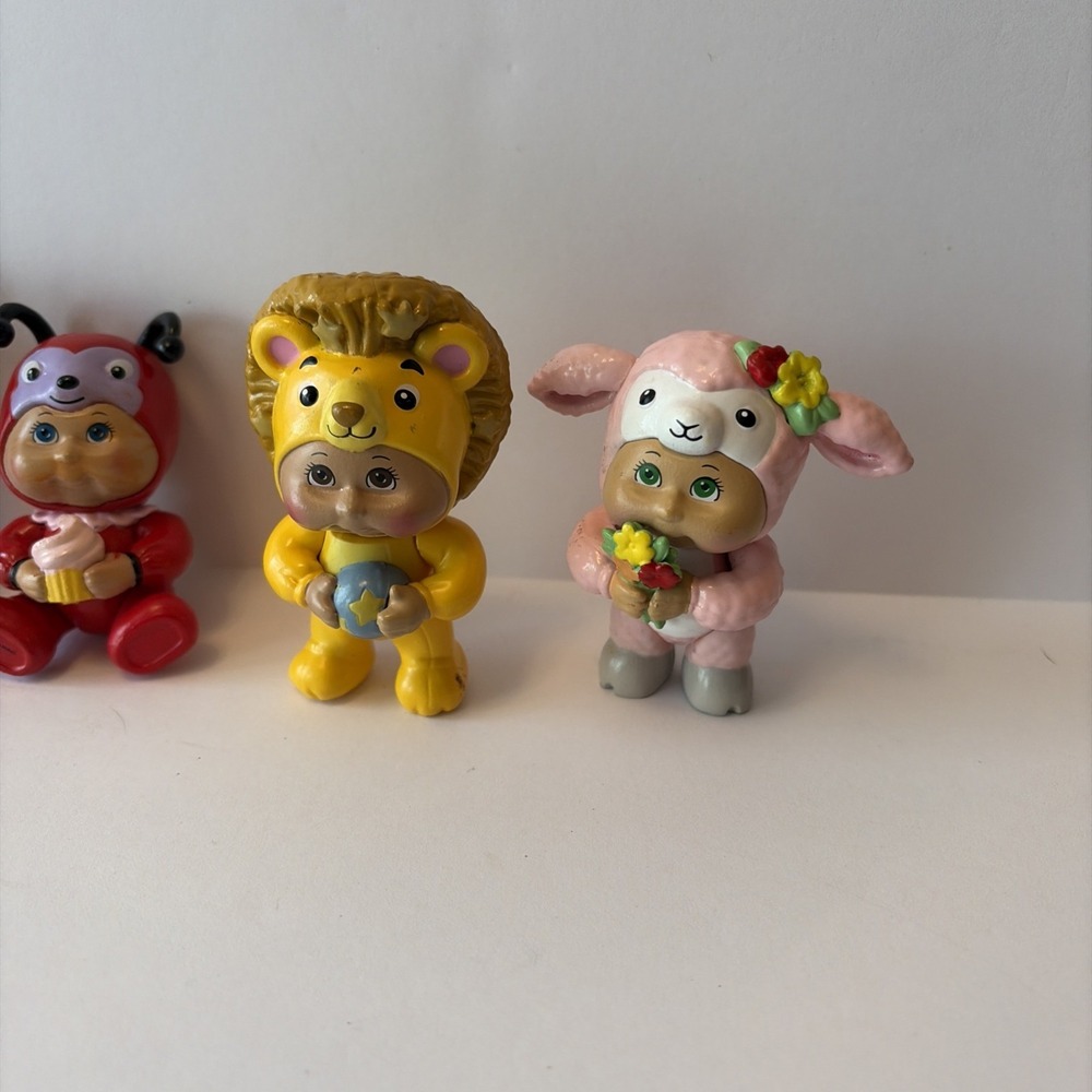 6 Figure Lot of Cabbage Patch Kids - Picture 2 of 4